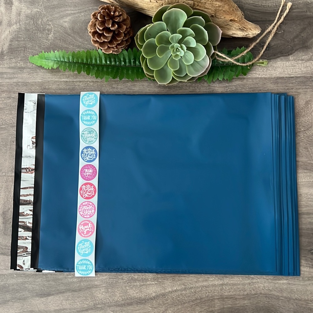 3/$20📦 15 blue POLY MAILERS 10” x 13” + FREE Thank you stickers
